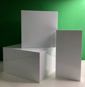 Insight 1093138 Six Sided Acrylic Box Set Glossy White Store Displays Stands 3 Piece New
