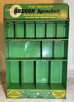 Oregon 64664 Vintage Original 1960 Chain Saws Sprockets Metal Retail Display Case