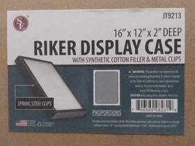 Riker Jt9213 Display Case 16 Inch X 12 2