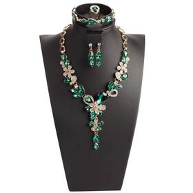 Syysy 703805020104 Black Leather Necklace Display Jewelry Bust Stand For Bracel